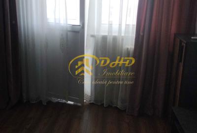 Apartament cu 2 camere decomandate, Podu Ros. - 4