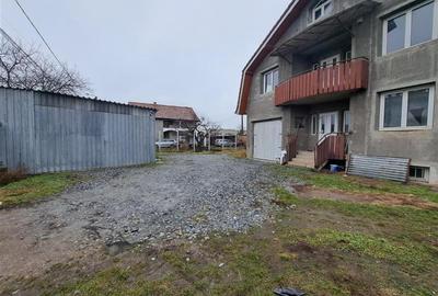 Casa cu 2 garaje, 130 mp utili, situata in cartierul Bulgaria! - 1