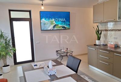 Apartament cu 3 camere semidecomandat, mobilat în Europa