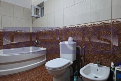 VANZARE CASA 10 CAMERE | ZONA VATRA LUMINOASA - 29