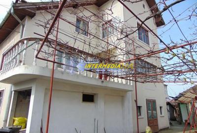 CASA 6 CAMERE I DE VANZARE I CENTRU I PRETABILA CABINETE, GRADINITA , BIROURI I - 3