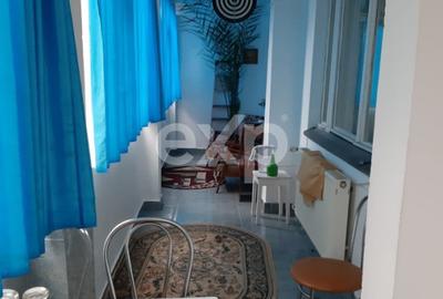 Apartament cu 2 camere decomandat în Negru Vodă