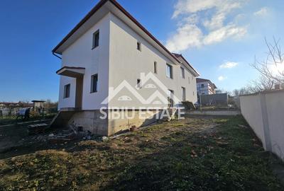 Casa duplex , 310 mp teren, Sura Mica , Sibiu - 2