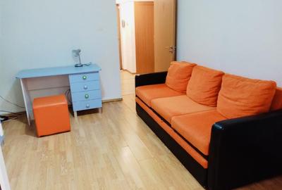 Apartament cu 2 camere decomandat, mobilat în Răcădău