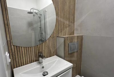 Central, cladire istorica, renovat, 2 camere - 7