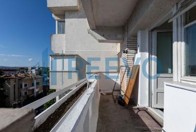 Apartament 2 camere, Casa Modei, bloc 1987 - 23