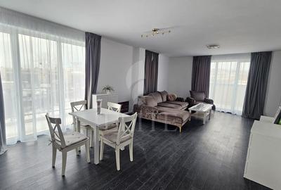 Apartament cu 3 camere semidecomandat, mobilat în Iris