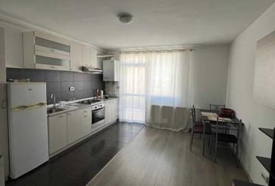 Apartament cu 2 camere semidecomandat în Florești
