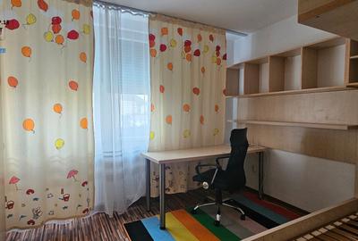 Apartament 3 camere cu boxa, Ultracentral- zona Scoala nr.3 - 4