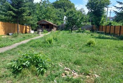 Teren Construcții intravilan de 688 mp, în Bucium