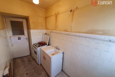 Apartament 2 camere, etaj 4, bloc izolat, acoperis - Zona Girocului - 11