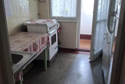 Apartament 2 camere Tiglina2 et4/4 , geam la baie ,2 Balcoane - 5