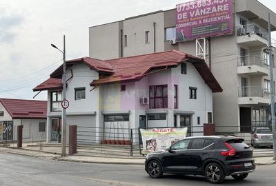 Casă individuală cu 6 camere în Cățelu