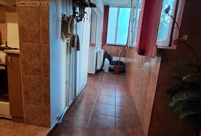 Ap. 3 cam decomandat Metalurgie, cu centrală termică - 5