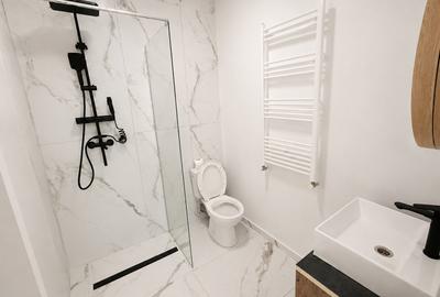 Apartament cu două camere zona Lunei - 5
