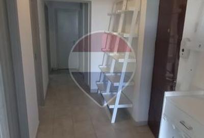 Apartament cu 2 camere decomandat în P-ța Unirii