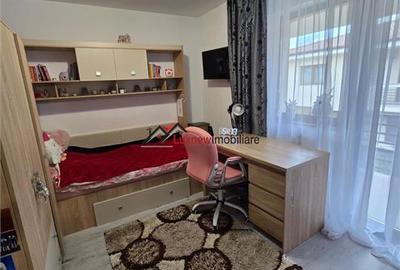 Unitate Duplex mobilat si utilat 116 mp utili teren liber 258 mp in zona Terra- - 11