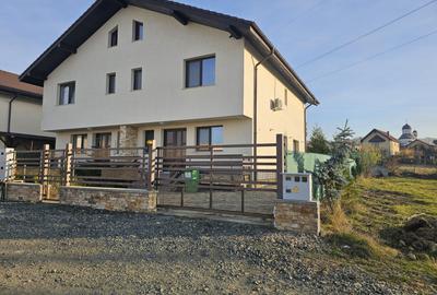 De inchiriat! Duplex modern în Europa - 24