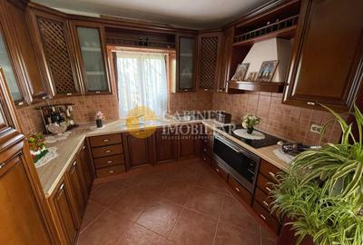 Vila Miroslava 5 camere - 1000 mp teren - mobilata - 10