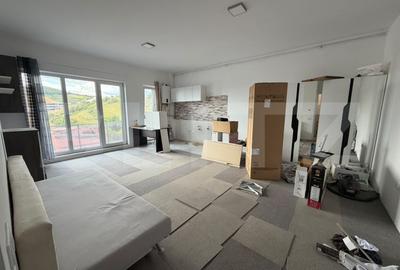 Apartament cu 2 camere semidecomandat, mobilat în Florești
