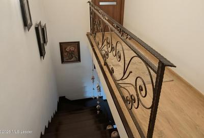 Padurea Cernica - Casa P+1+Pod Inalt, Lot pe Colt 250 Mp, Mobilata - 17