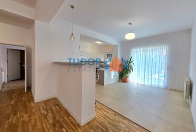 Renovated 6 Bedroom Luxury Villa with Private Garden, Swimming Pool & Sauna - 3