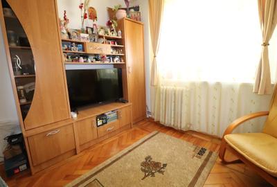 Apartament spațios cu poziție avantajoasă. - 1