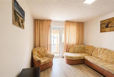 Apartament cu 2 camere semidecomandat, mobilat în Exterior Est