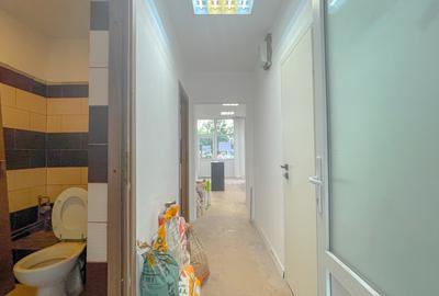 Spatiu comercial, 2 intrari, 82 mp, Noua - 12