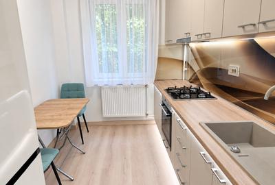 DE ÎNCHIRIAT – APARTAMENT 2 CAMERE  TOMIS 3 - 4