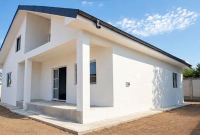 Casa de vanczare  P+M - 5 camere - 1