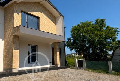 Duplex de vanzare 4 camere 142 mp utili 260 mp teren Manastur zona Campului - 4