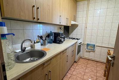 Apartament 4 camere zona McDonald''s - 5