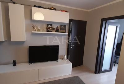 Apartament cu 2 camere semidecomandat, mobilat în Florești
