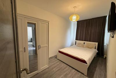 Apartament 3 camere semidecomandat, Podu Ros - Etaj 2 - 5