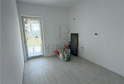 DUPLEX CU 3 BAI - TEREN 375 MP - BUCATARIE INCHISA - 5
