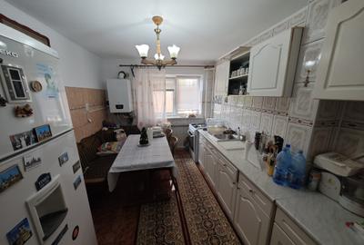 Apartament 4 camere zona Liceului Eminescu - 5