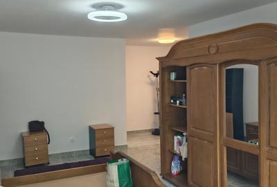 Închiriere garsonieră Uverturii - 8