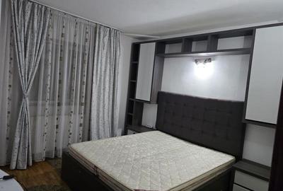 Apartament cu 3 camere decomandat în Fălticeni