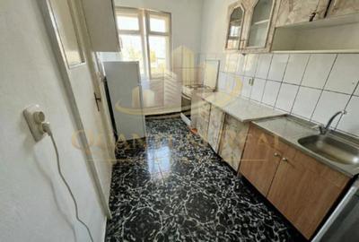 DE VANZARE 3 CAMERE,DECOMANDAT-LOC DE PARCARE-RAHOVA-OFERTA!!! - 3