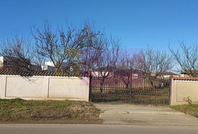 Teren Construcții intravilan de 2040 mp, în Săbăreni
