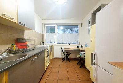 Apartament cu 3 camere nedecomandat, mobilat în Baba Novac