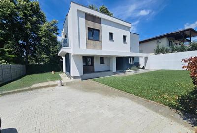 Vilă individuală în Corbeanca, toate utilitățile, curte proprie și parcare - 2