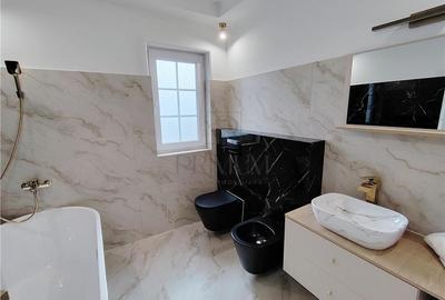 Duplex separat prin carport - Mobilat lux - Panouri si Asfalt - 12