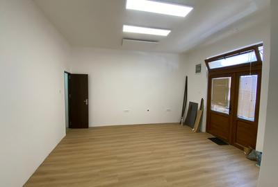 Spațiu comercial ultracentral format din 2 camere cu 2 intrări separate, 40,18mp - 7