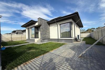 Casă individuală cu 3 camere în Berceni