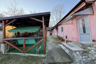 Casa demolabila  și teren 800mp cu toate utilitățile deschidere 26,5mp - 22