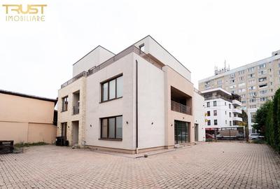 Birou, 600 mp în Gheorgheni