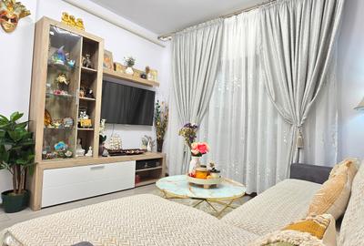 Apartament cu 3 camere semidecomandat, mobilat în Valea Adâncă