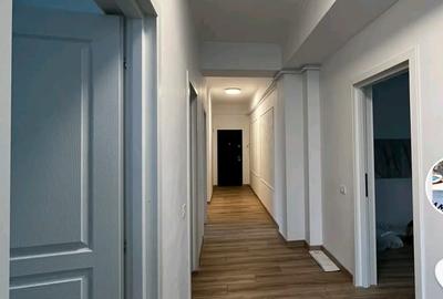 Apartament in bloc nou,+garaj-CENTRU